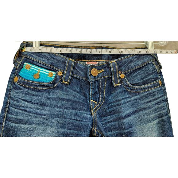 True Religion Women's Faded Denim Jeans Size 25 Straight Leg Color Blue - Picture 2 of 11
